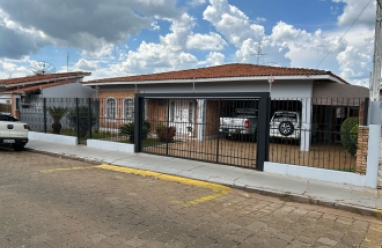 Casa para locação em Avaré